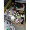 Image 1 : Box lot of assorted goods
