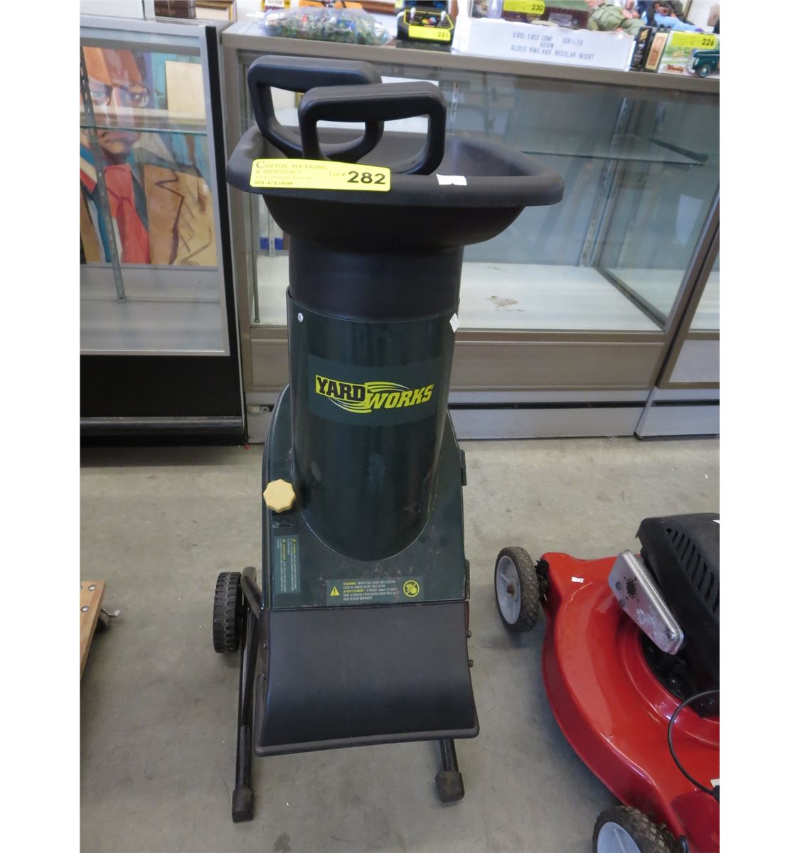 Yardworks electric garden shredder