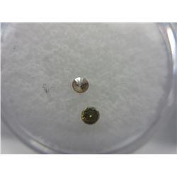 2 Round cut Champagne Diamonds
