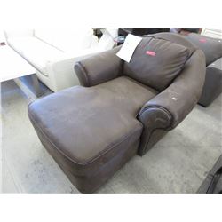 "Taurus" chaise lounge