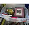 Image 1 : Tote of assorted goods