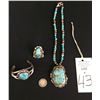 Image 1 : 3 Piece Set - Ring, Bracelet and Necklace - Turquoise & Sterling