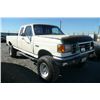 Image 3 : 90 Ford F-250 2 Dr  4WD Extended Cab LB - T - DRIVE