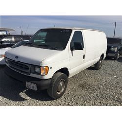 02 Ford E-Series Cargo 3dr Cargo Van - T - DRIVE