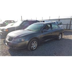 05 Nissan Altima 4dr Sedan - ADT - DRIVE