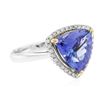 Image 2 : 14KT White and Yellow Gold 4.14 ctw Tanzanite and Diamond Ring