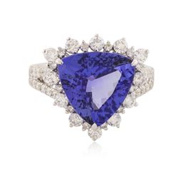 14KT White Gold 5.30 ctw Tanzanite and Diamond Ring