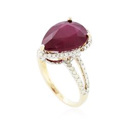 14KT Yellow Gold 8.96 ctw Ruby and Diamond Ring