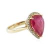 Image 2 : 14KT Yellow Gold 4.90 ctw Ruby and Diamond Ring