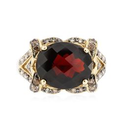 10KT Yellow Gold 4.91 ctw Garnet and Diamond Ring