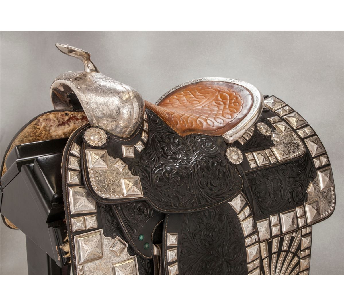 Holtz Saddle Co. Silver Parade Saddle