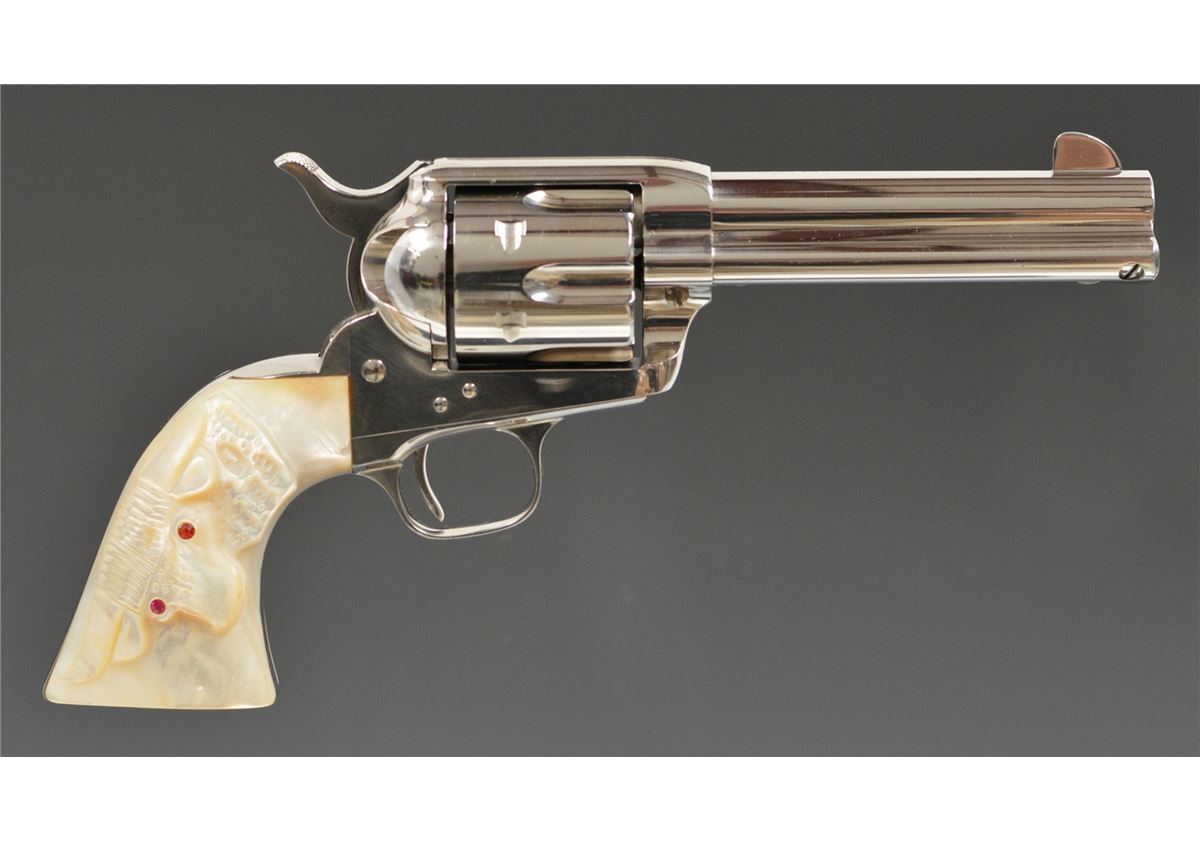 Colt Single Action Army, Pearl Steer Head Grips