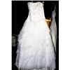 Image 1 : BILL VKOFF WEDDING DRESS SIZE:10
