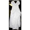 Image 1 : WHITE WEDDING DRESS W/ PEARL DESIGN SIZE:10