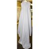 Image 2 : WHITE WEDDING DRESS SIZE: 16