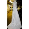 Image 2 : WHITE WEDDING DRESS SIZE: 10