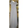 Image 2 : IVORY WEDDING DRESS SIZE: 18