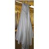 Image 2 : IVORY WEDDING DRESS SIZE: 8