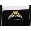Image 2 : #88 14K GOLD YELLOW DIAMOND 1.17ct & WHITE DIAMOND