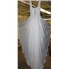 Image 2 : WHITE FLORAL WEDDING DRESS SIZE: 6