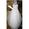 Image 1 : EMBROIDERD PRINCESS STYLE WEDDING DRESS