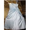 Image 1 : LIGHT BLUE BRIDAL DRESS SIZE: 22