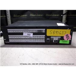 EXTRON SMX SWITCHER (print sequence:) 64717 891637