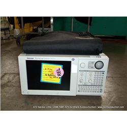 TEKTRONIX TLA 715 LOGIC ANALYZER-DUAL MONITOR PORTABLE MAINFRAME (print sequence:) 64740 830452