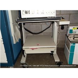 TEKTRONIX K420 MOBILE CART