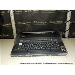 SMITH-CORONA SE100 TYPEWRITER