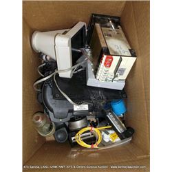 BOX: GAUGES, READOUTS