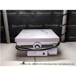 THERMOLYNE HPA2235M HOT PLATE
