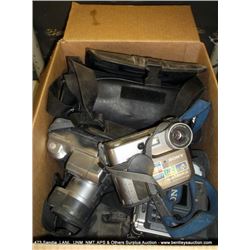 BOX: ASSORTED CAMERAS, 6X THE MONEY