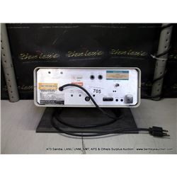 BECKMAN 3560 PH METER