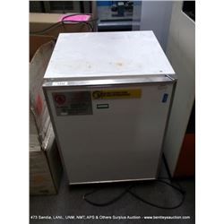 FLAMMABLE MATERIAL STORAGE REFRIGERATOR