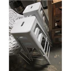Lot of 6 Bar Stools