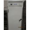 Image 1 : Curtis Single Door Freezer