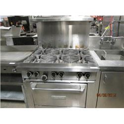 US Range 6 Burner Natural Gas Range with Oven