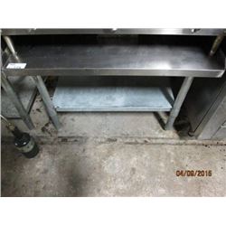 36" Equipment Stand