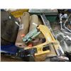 Image 1 : LOT OF PAPER AND DISPENSER/CUTTER