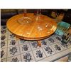 Image 2 : VINTAGE LARGE OAK ROUND COFFEE TABLE