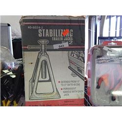 TRAILER JACK STANDS