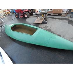 ****STOA HUNTING OR DUCK BOAT/KAYAK - 14' LONG X 43  WIDE - OPENING 24  X 64  - GREEN - REALLY GOOD 