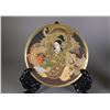 Image 2 : 3 Pieces Japanese Gold Gilt Plate and 2 Dolls
