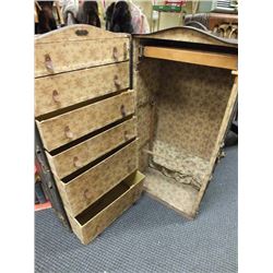 Superb Gimbel Brothers travelling wardrobe trunk
