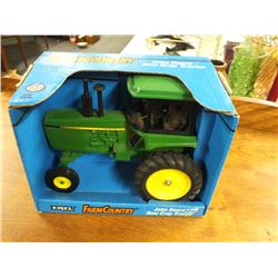 1/16 Ertl John Deere toy tractor