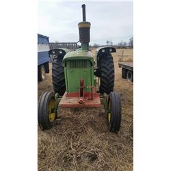 John Deere Tractor 4020