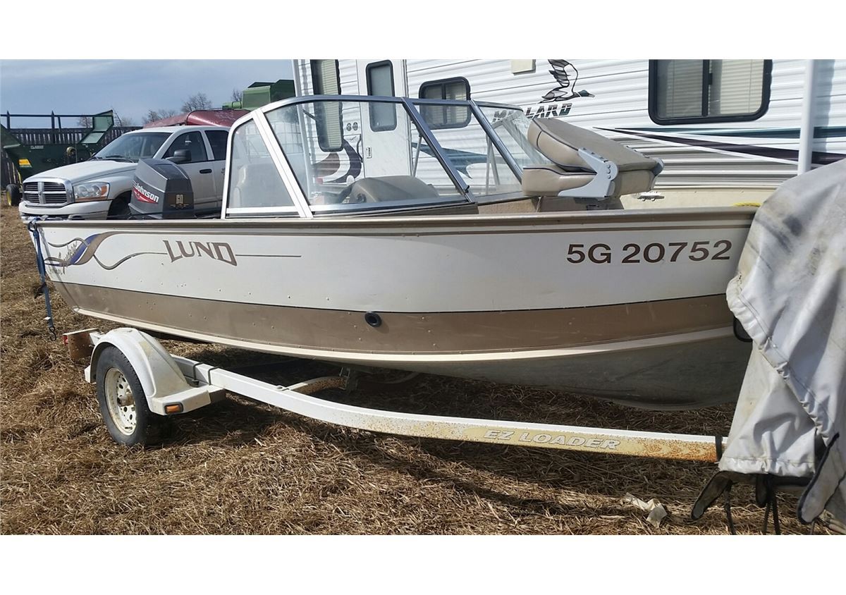 1999 Lund Boat 5G 20752 w/ EZ Load Trailer Boat Bodnarus Auctioneering