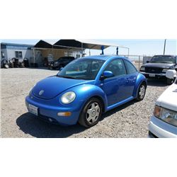 00 Volkswagen New Beetle 2 Dr  Hatchback - T - DRIVE
