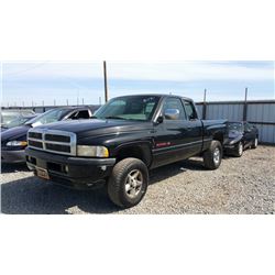 96 Dodge Ram Pickup 1500 2 Dr  4WD Extended Cab LB - ADT - DRIVE